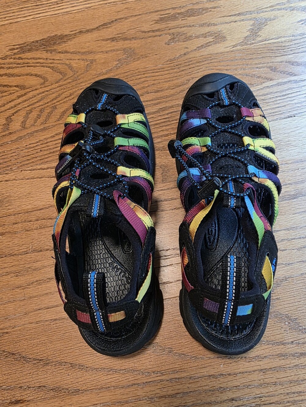 KEEN Whisper Women's 9.5 Sandals Original Tie Dye Rainbow Waterproof 1025038 - Picture 3 of 17